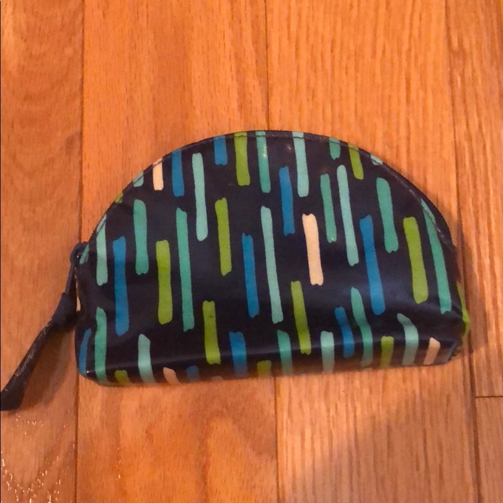 Vera Bradley travel bag